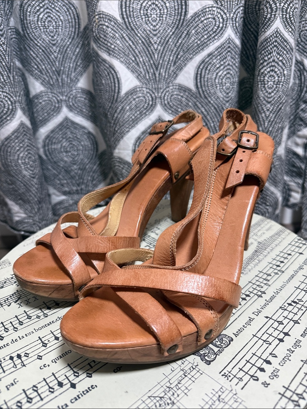 BED STÜ Cobbler Series Tan Leather Platform Wood Block Heel Sandals Size 10B